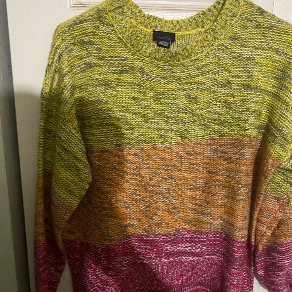 NWOT CUTE Rainbow sweater